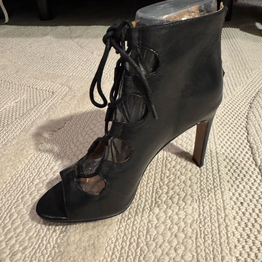 Nine West Lace up heels